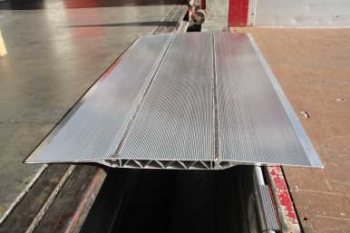 Dock levelers type 2TL