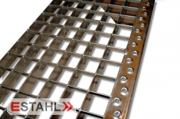 grating stair tread 900 x 270 mm 30/30