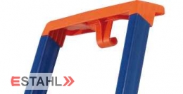 Stufenstehleiter blau-orange mit Epoxid-Lack, 4 Stufen